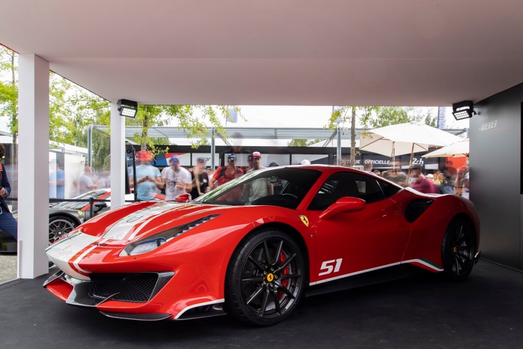 Ferrari推出全新Tailor-Made個性化訂製項目：Piloti Ferrari 488 Pista - CarStuff 人車事